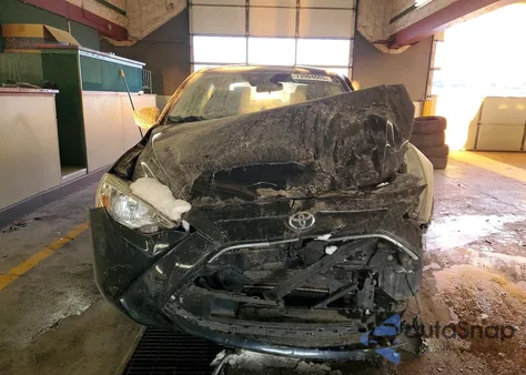 2020 Toyota Yaris L z USA, uszkodzony, nr VIN 3MYDLBYV2LY711618